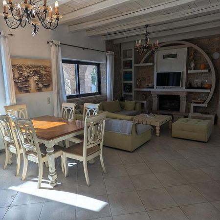 Magnificent, Authentic Private Villa And The Guest House Kardamyli Exteriér fotografie