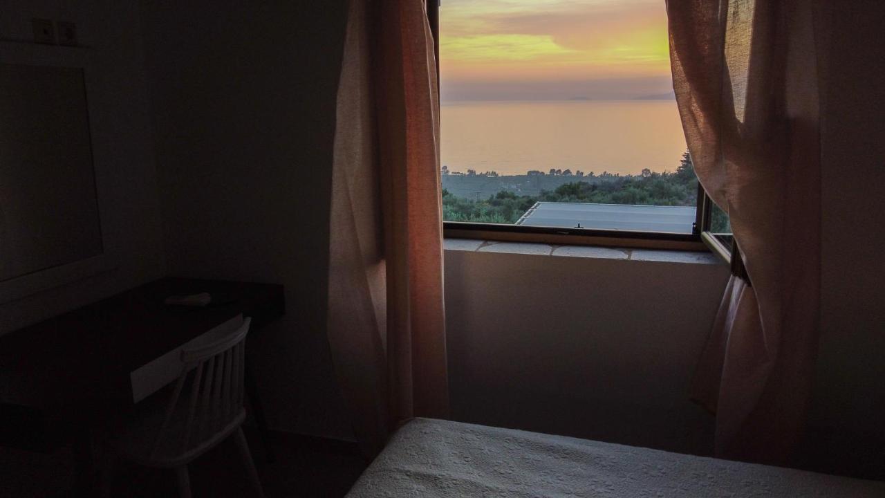 Magnificent, Authentic Private Villa And The Guest House Kardamyli Exteriér fotografie