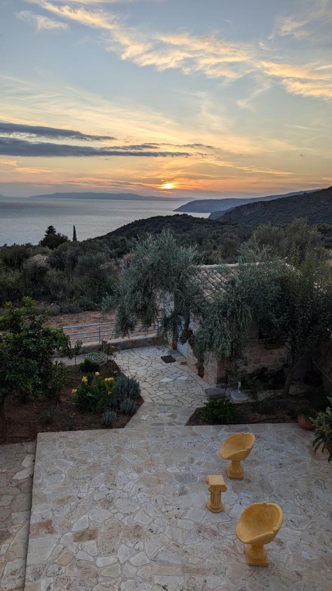 Magnificent, Authentic Private Villa And The Guest House Kardamyli Exteriér fotografie